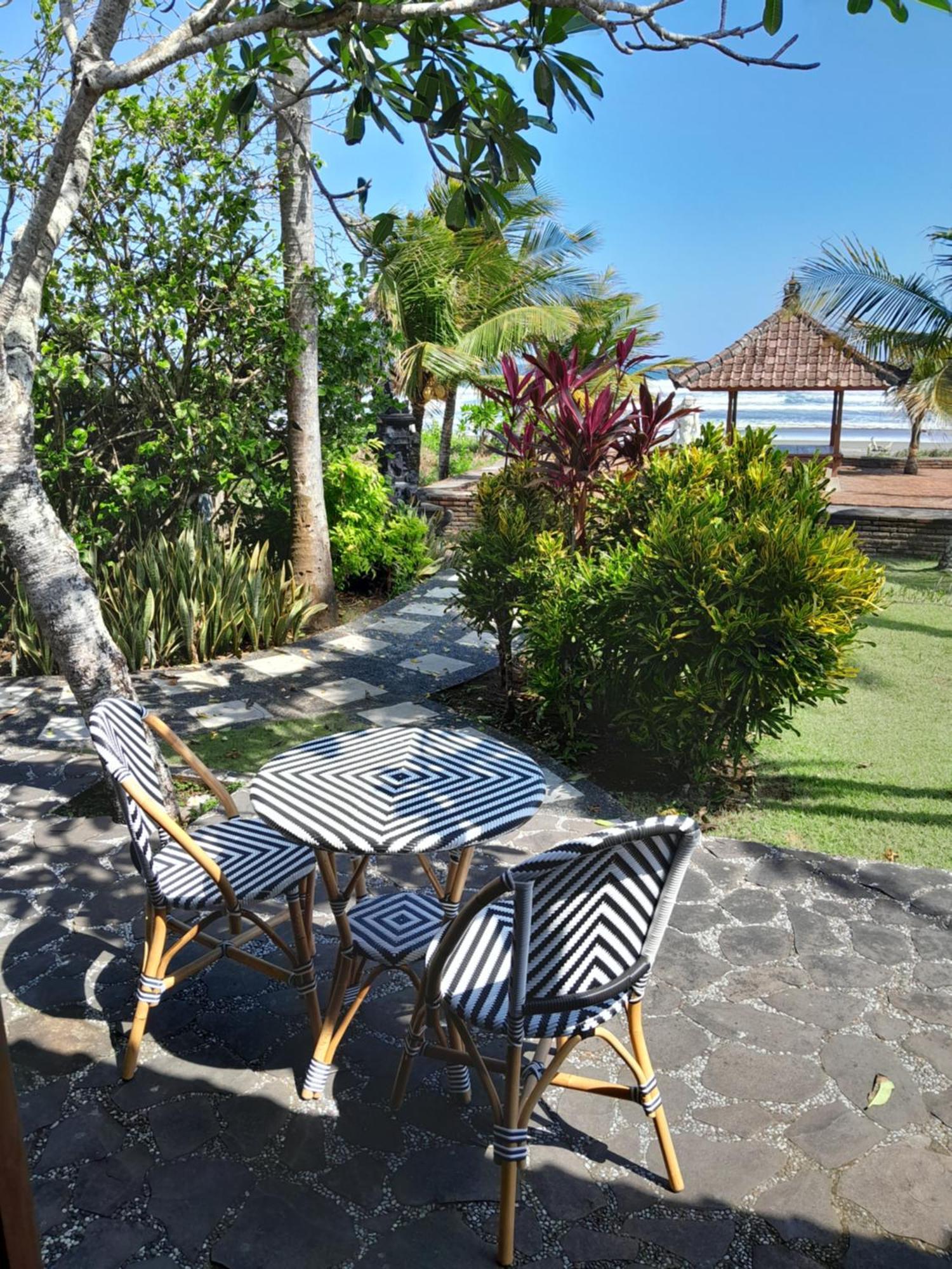 Bali Hai Island Resort Pekutatan  Buitenkant foto